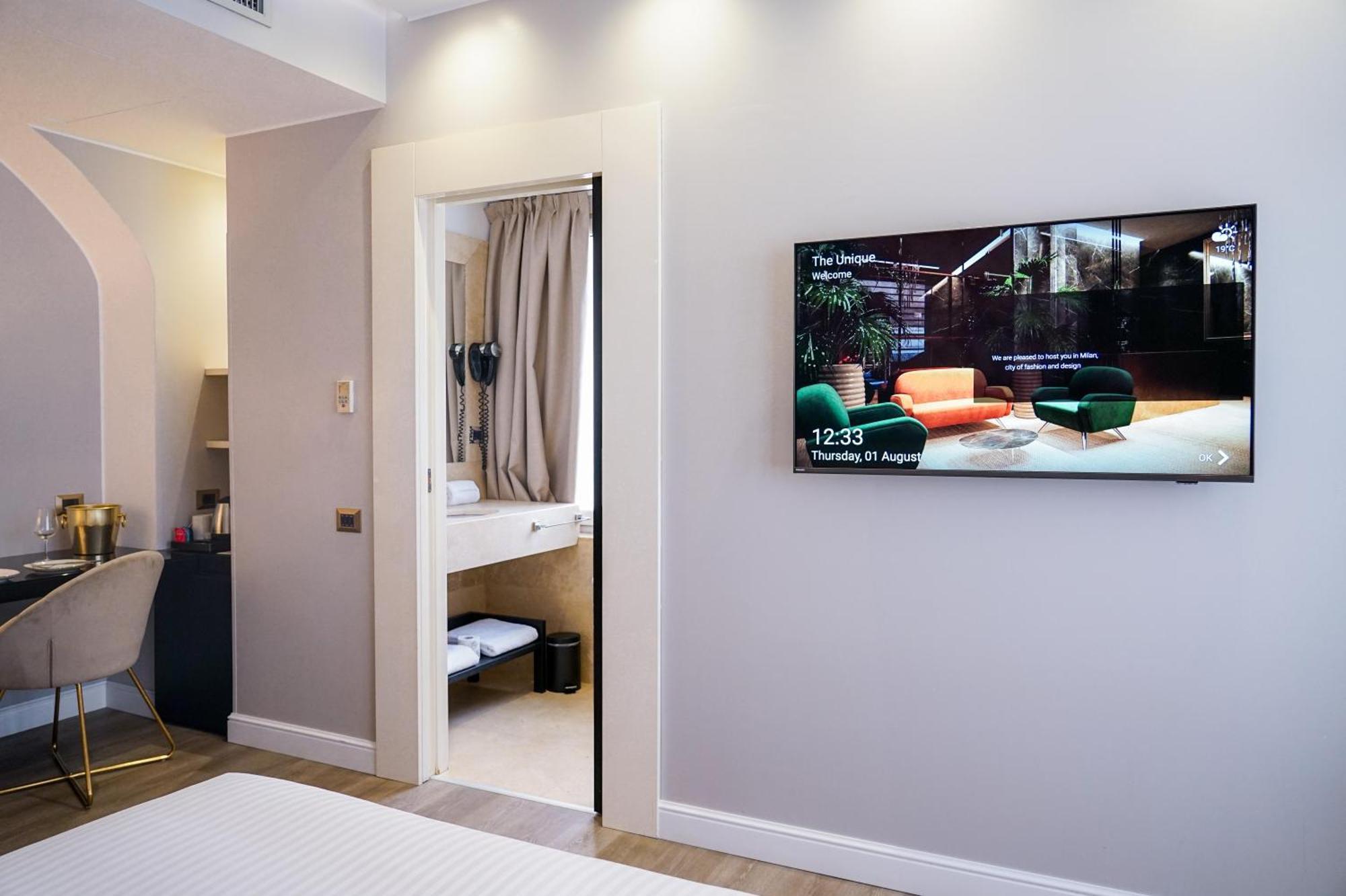 The Unique Hotel Milan Luaran gambar