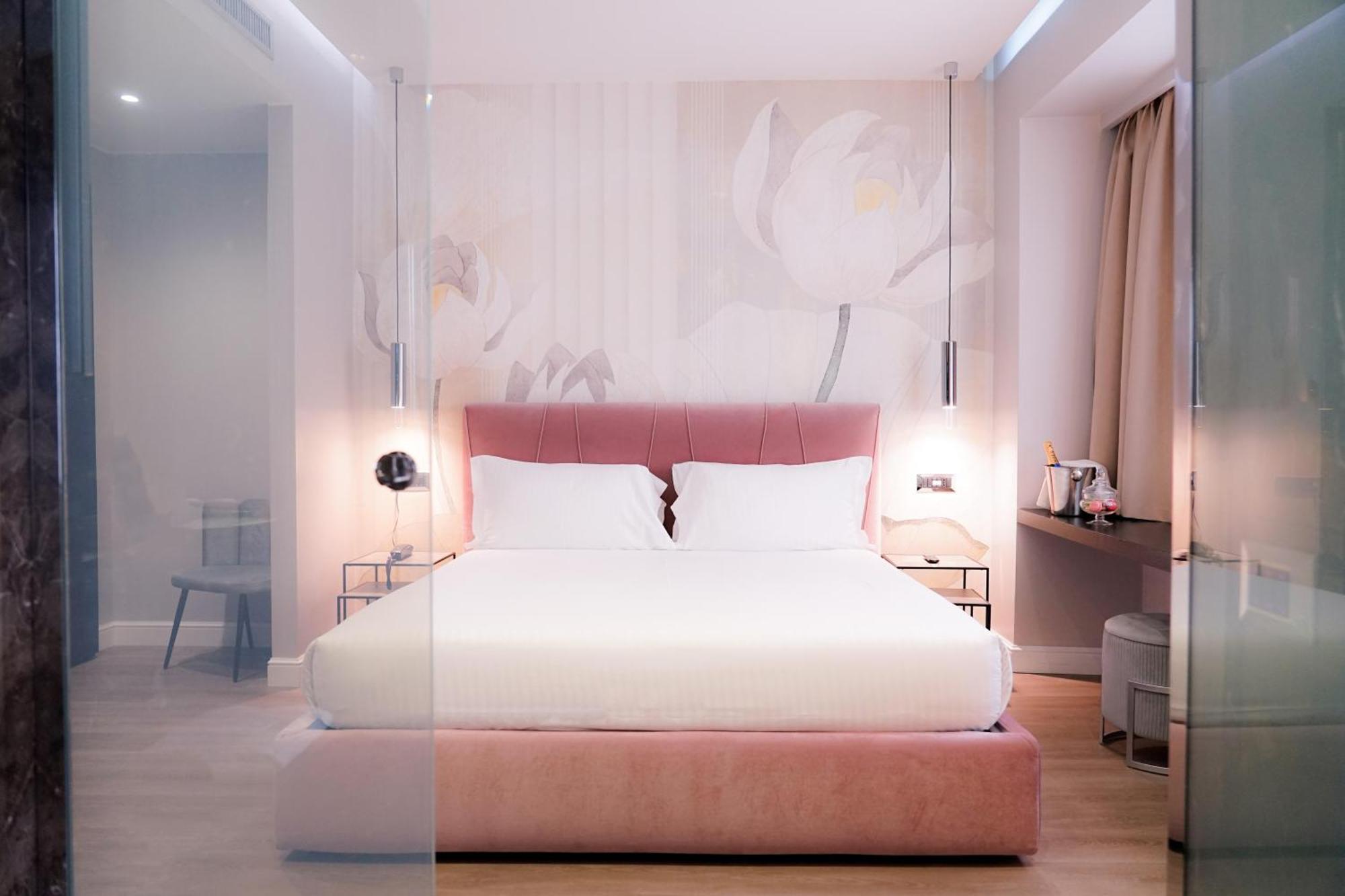 The Unique Hotel Milan Luaran gambar
