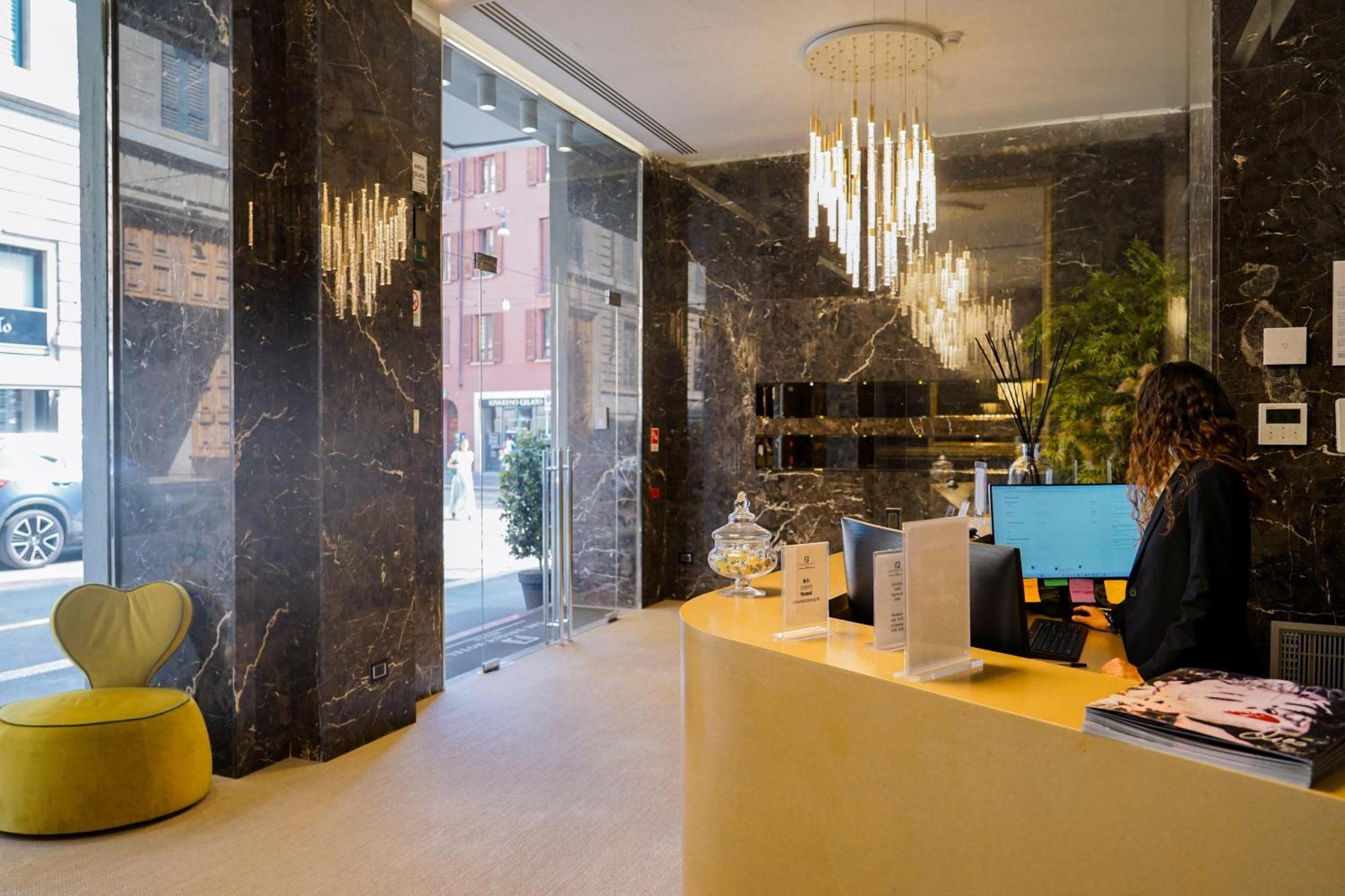 The Unique Hotel Milan Luaran gambar